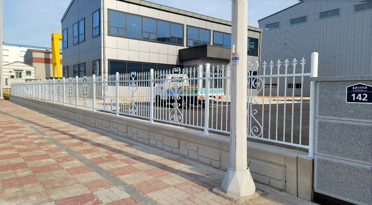 흰색 엔젤창살01 아트휀스입니다.